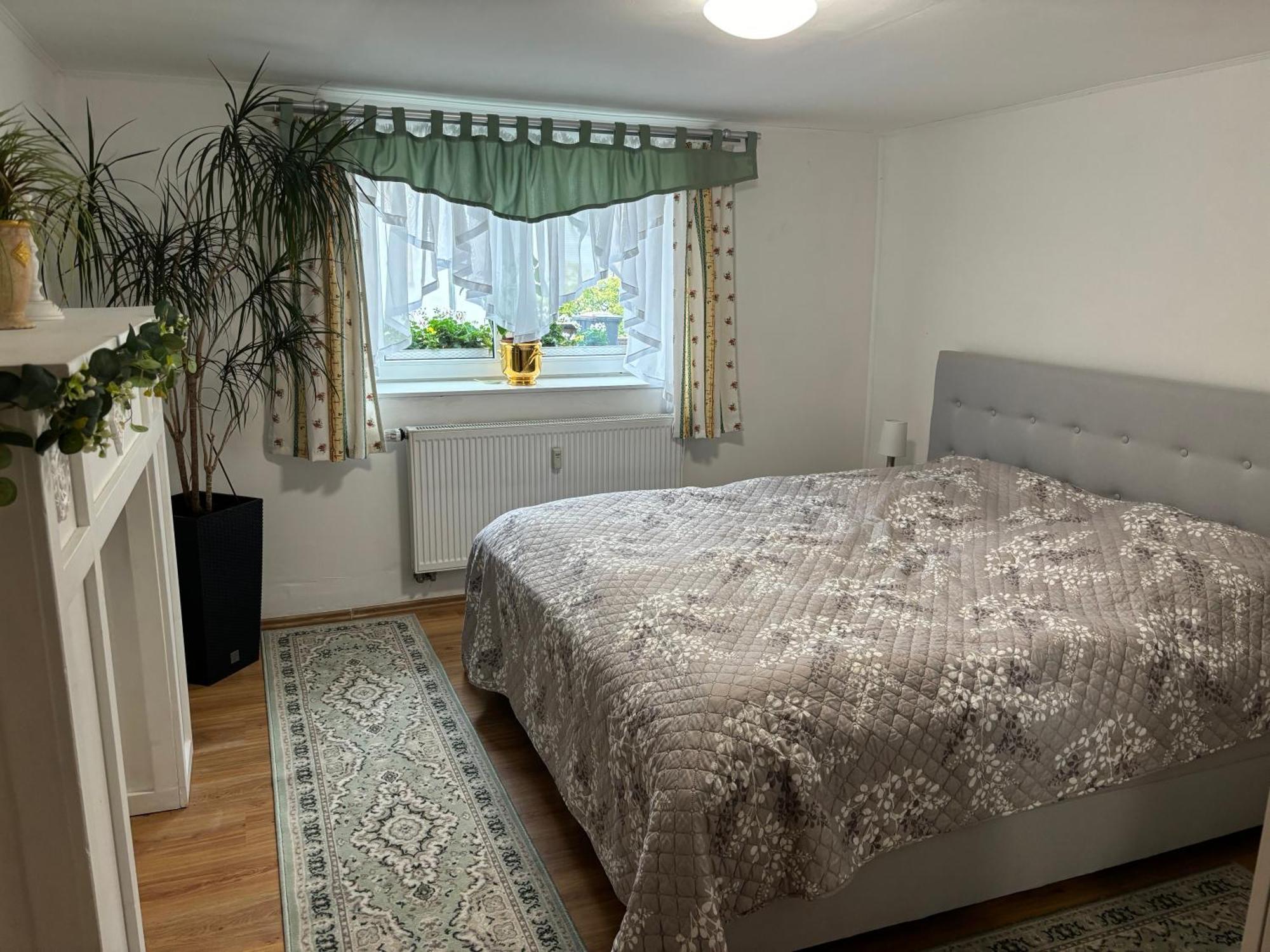 Eifeltoerchen Bed & Breakfast Kirchheim  ภายนอก รูปภาพ